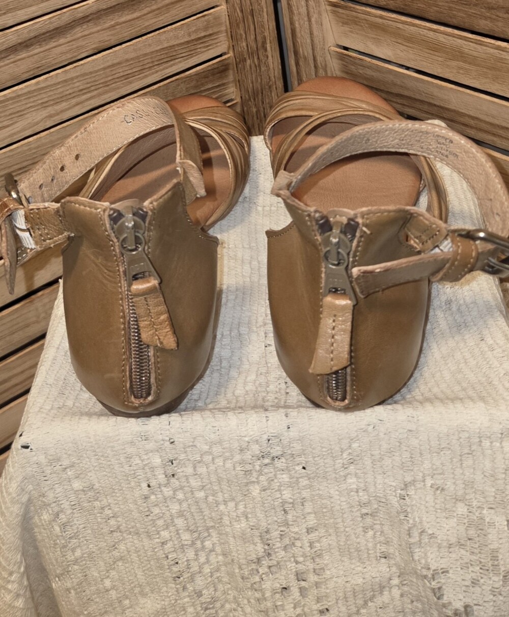 Miz Mooz 6 EUR 36 Beige Leather Cassie Sandals - Picture 3 of 5